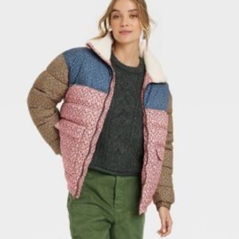 Universal Thread Sherpa Puffer Jacket XS Floral Quilted Cozy Zip Up Coat